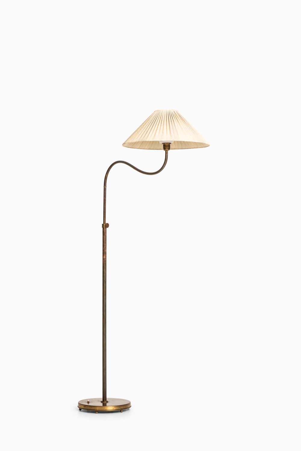 Classic Floor Lamp