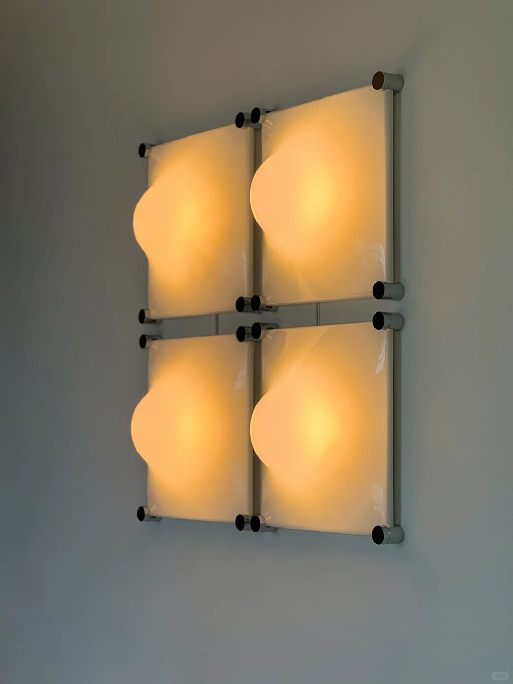 bedroom wall lamp