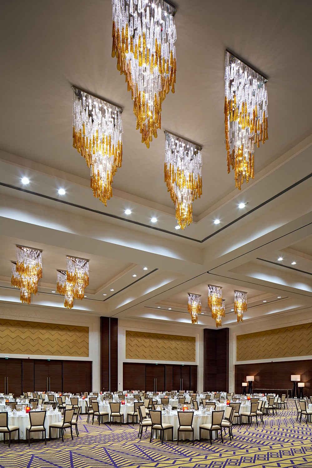 restaurant chandelier