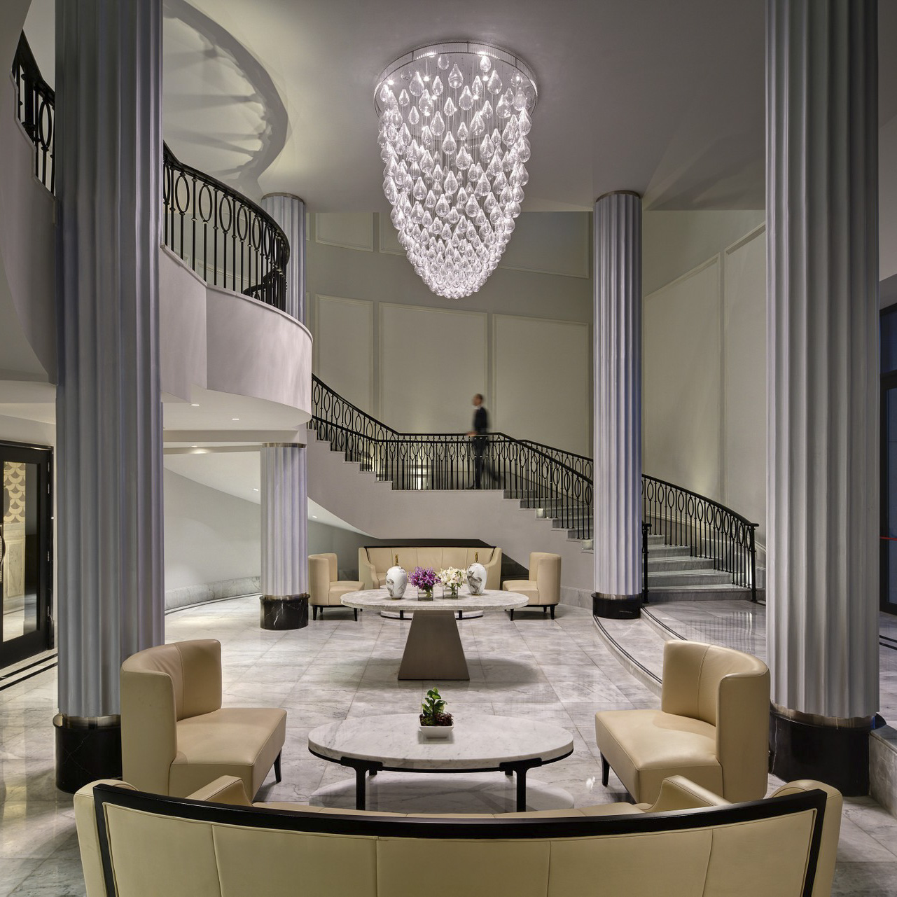 Raindrop Chandeliers Design High Ceilings Metal Crystal Chandelier Lamp Luxury Pendant Light