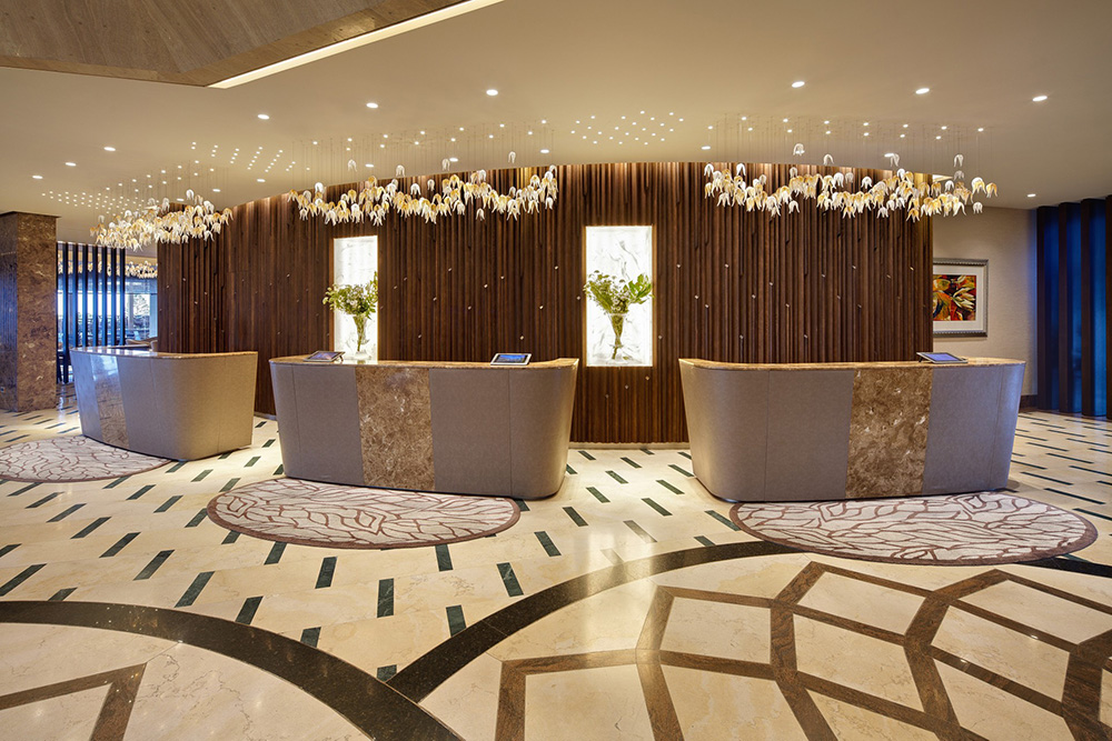 chandelier light luxury modern