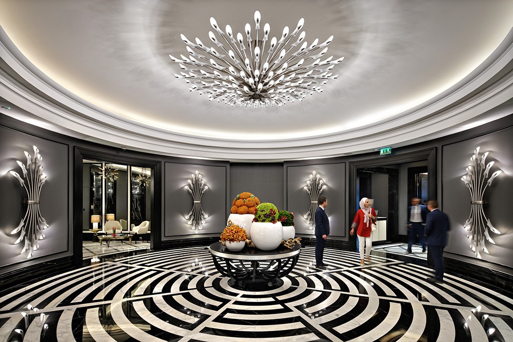 chandelier for restaurants