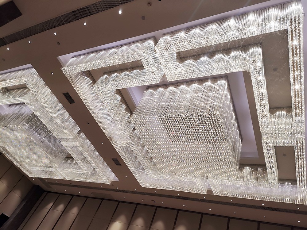 chandelier luxury