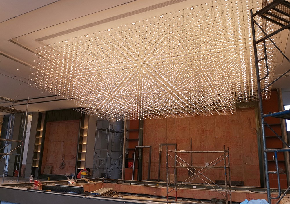 chandelier dining room
