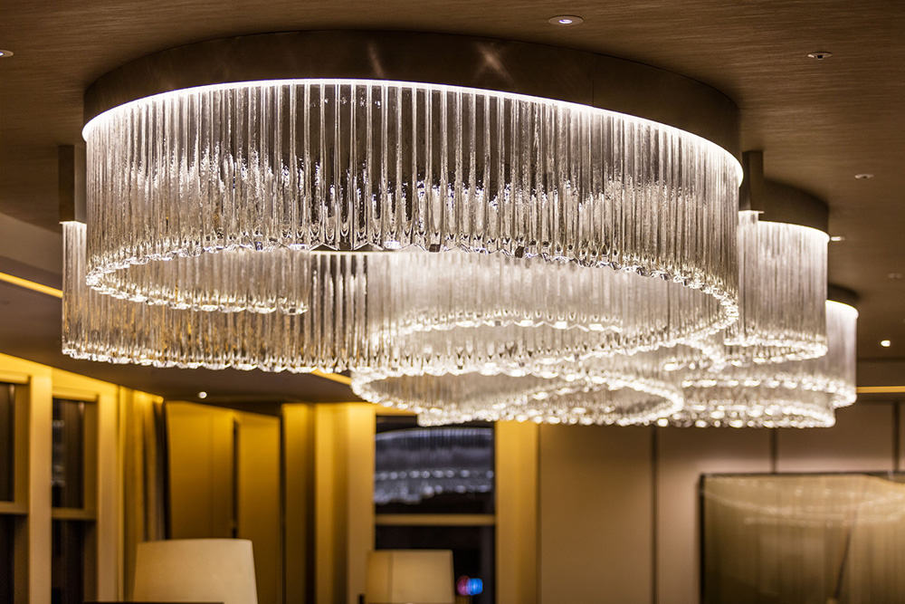 luxury ceiling chandelier