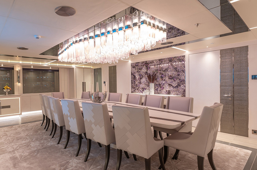chandelier dinning room
