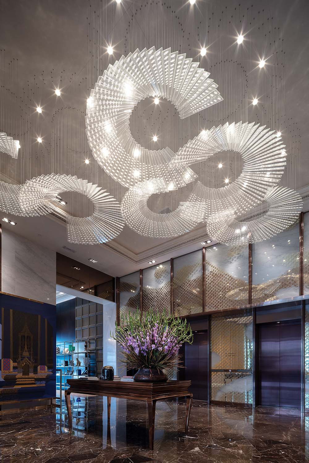 Murano Glass Hanging Lamp Hotel Lobby Custom Pendant Lights Restaurant Banquet Hotel Club Hall Petal Art Chandelier