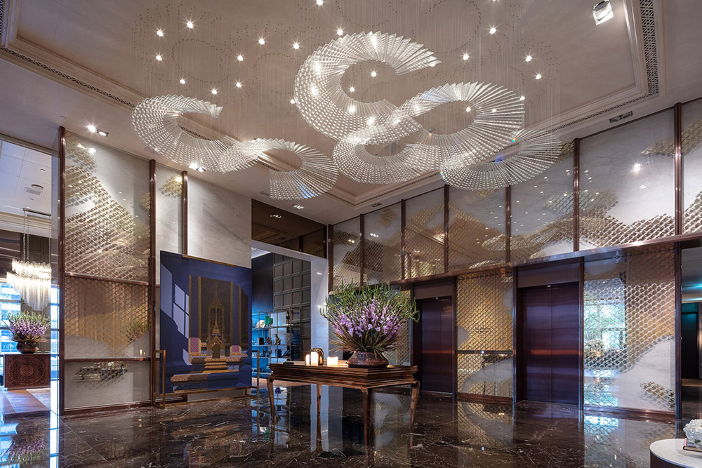 Murano Glass Hanging Lamp Hotel Lobby Custom Pendant Lights Restaurant Banquet Hotel Club Hall Petal Art Chandelier
