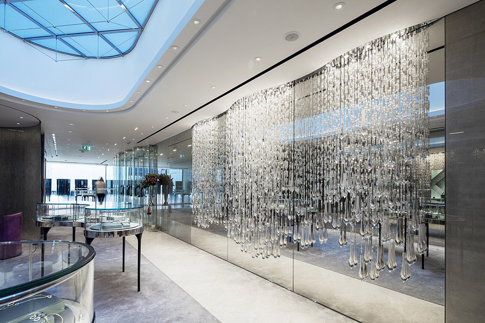 entrance chandeliers