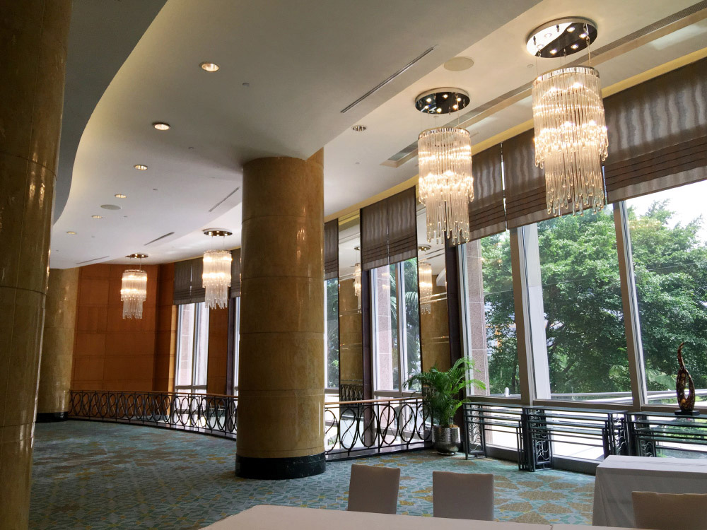 chandeliers lights ceiling