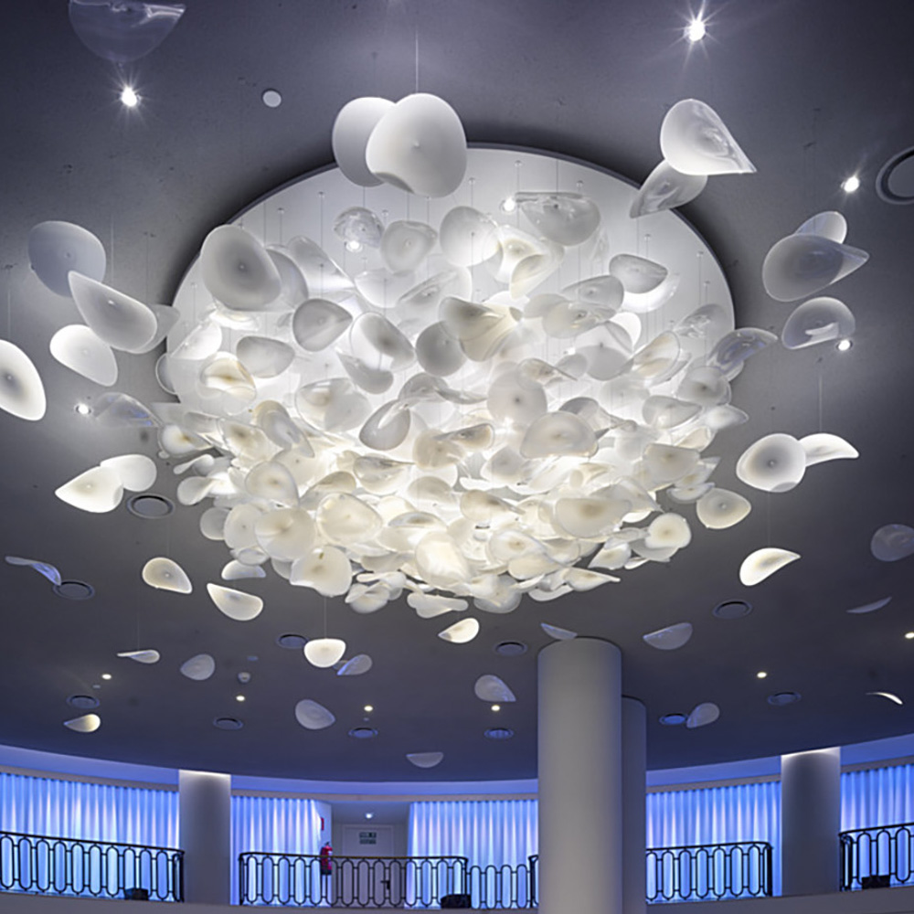 Modern dining pendant lamp, luxurious glass pendant lamp, restaurant customization