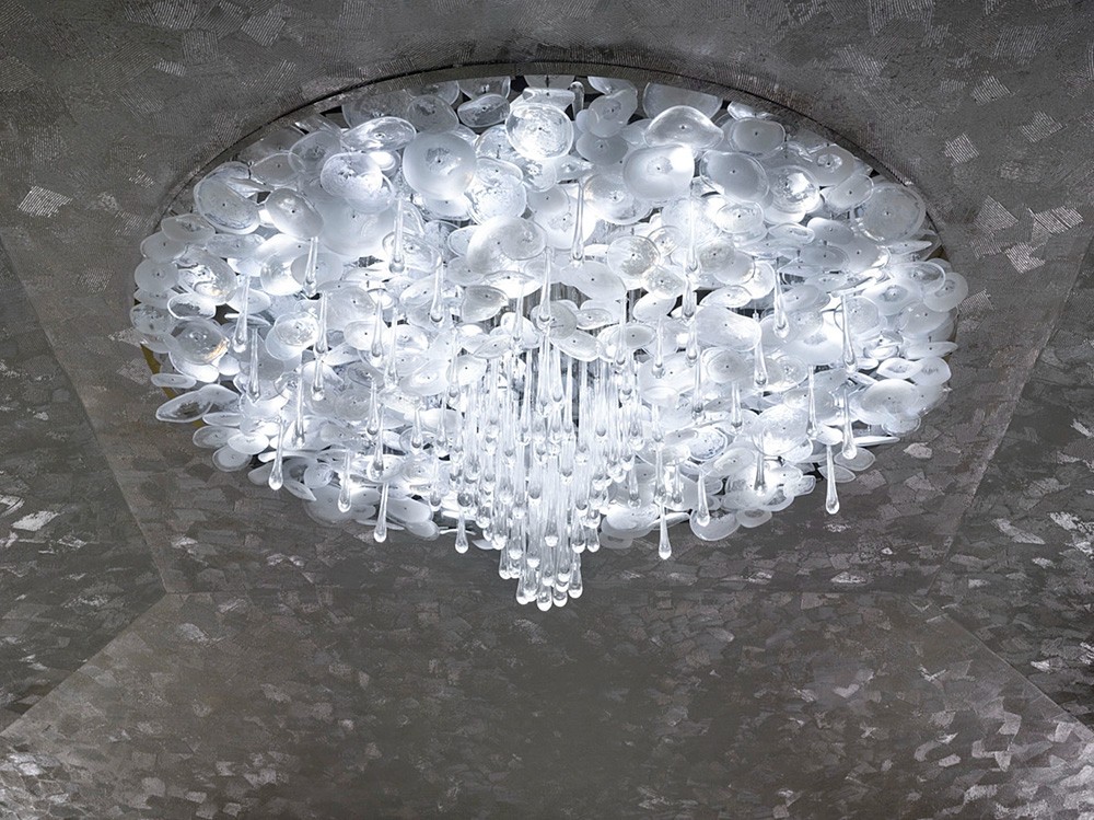 luxury ceiling chandelier