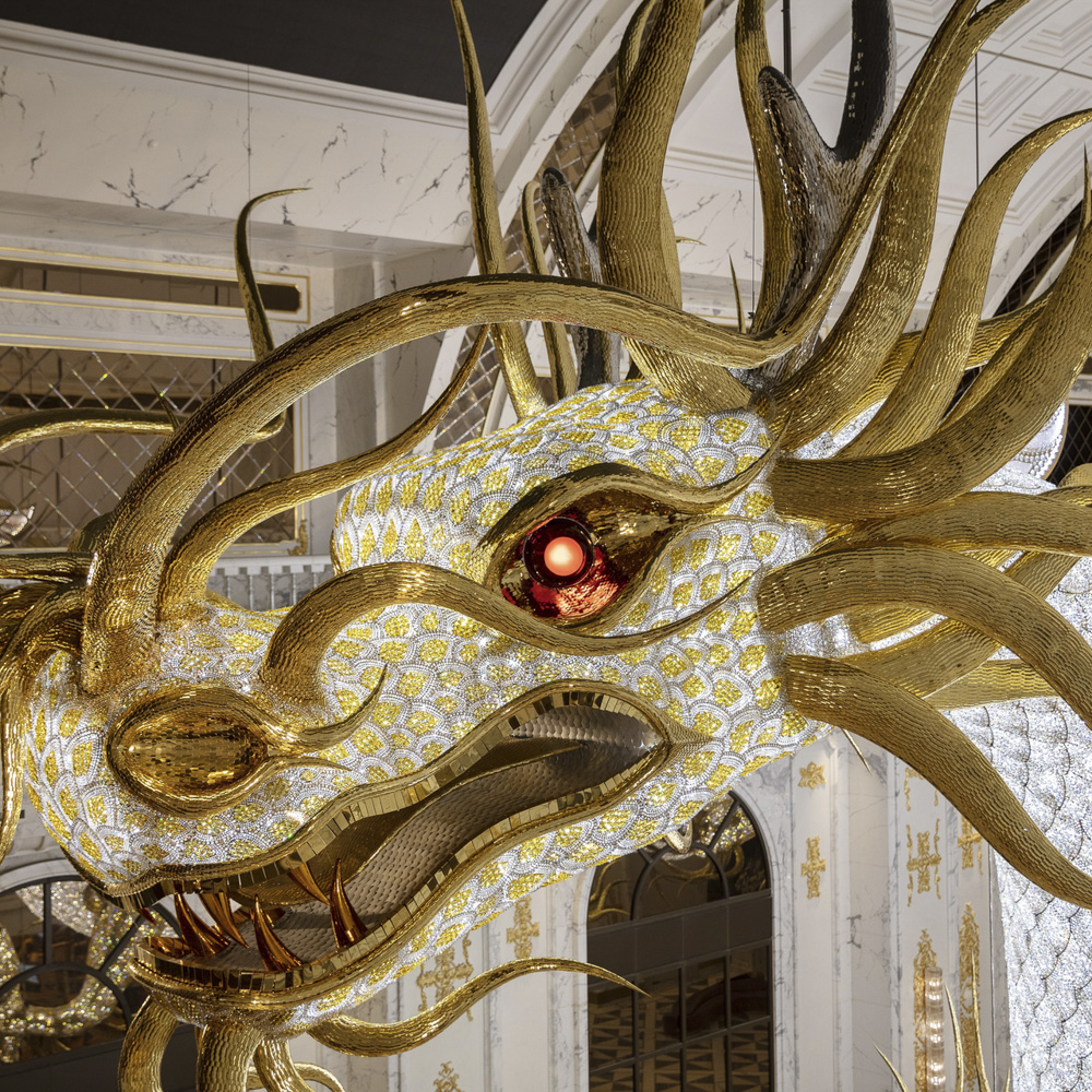 Exquisite Dragon Shaped Crystal Chandelier with Golden Detailing for Luxury Interiors