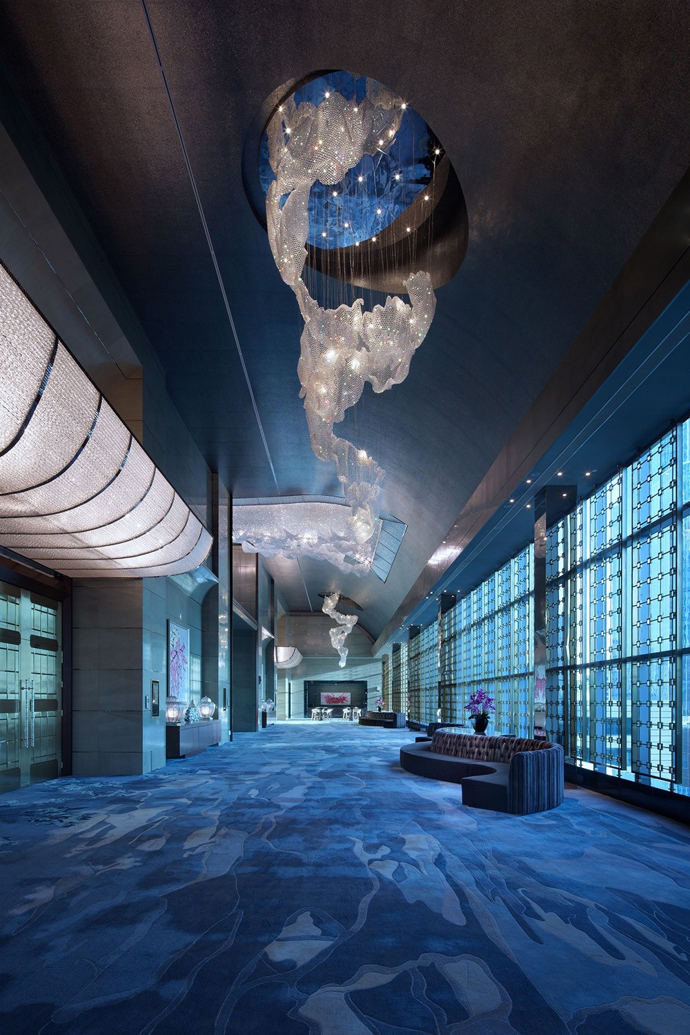 Suspended Crystal Light