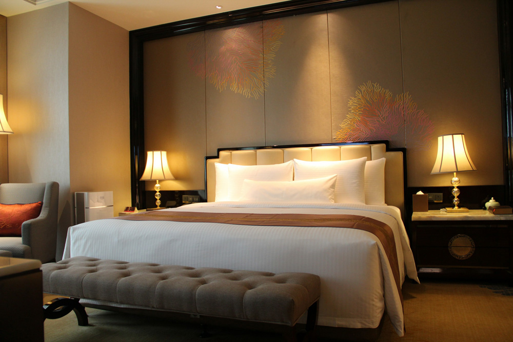 Hotel lighting fixtures