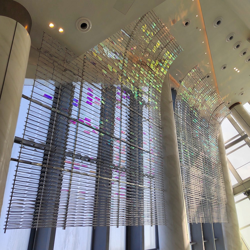 Luxurious crystal chandelier Luxurious crystal chandelier