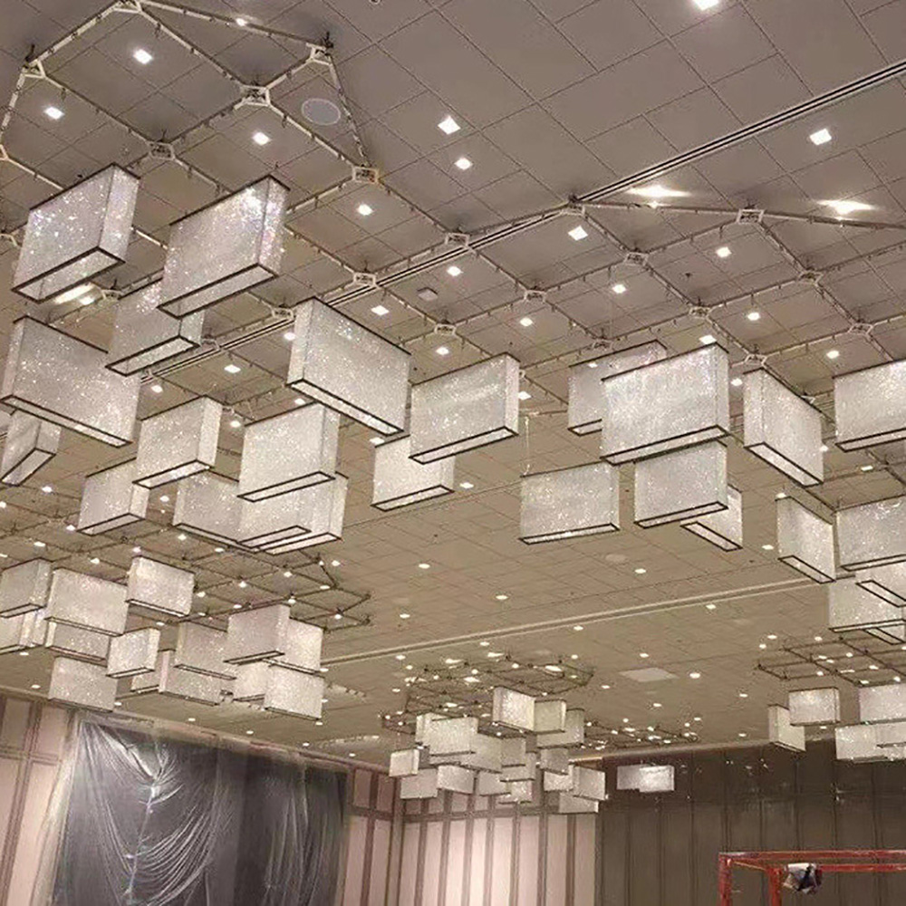 Grand Array - style Square Crystal Chandelier for Hotel & Banquet Hall Decoration