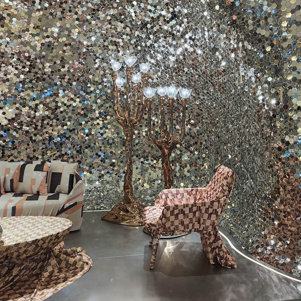 Luxurious acrylic chandelier