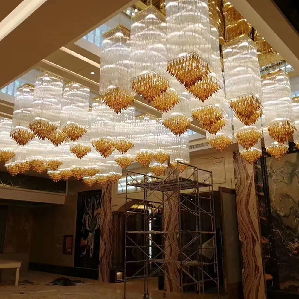 Large-scale custom-made luxury chandeliers for hotels and banquet venues