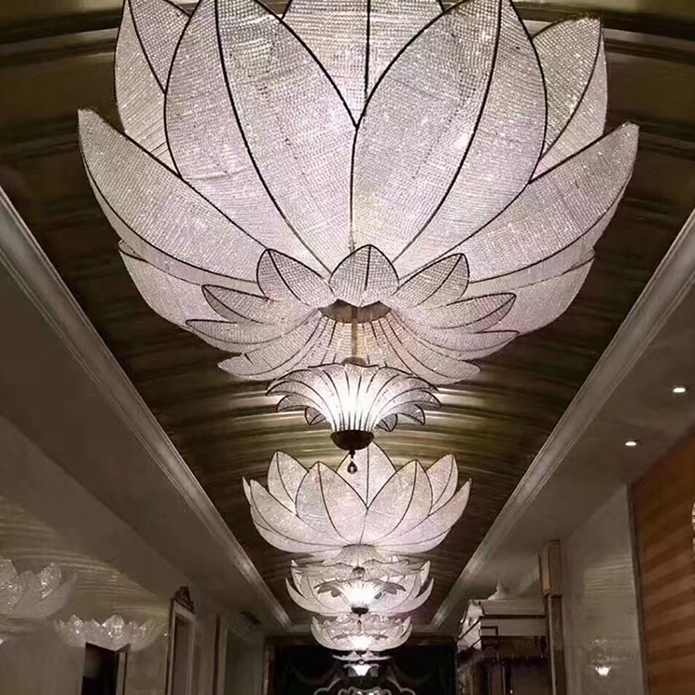 Large-scale custom-made luxury chandeliers for hotels and banquet venues