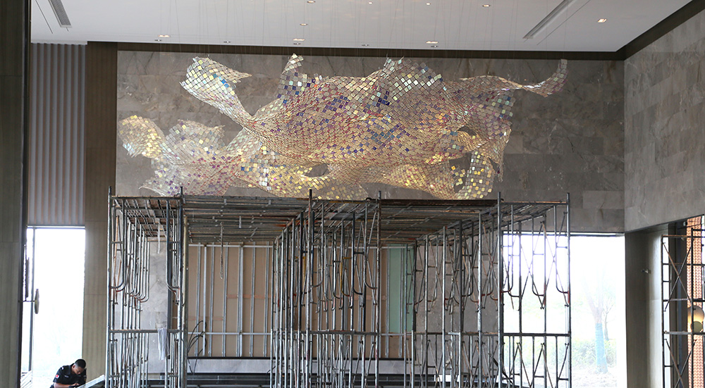 Luxurious crystal chandelier Luxurious crystal chandelier