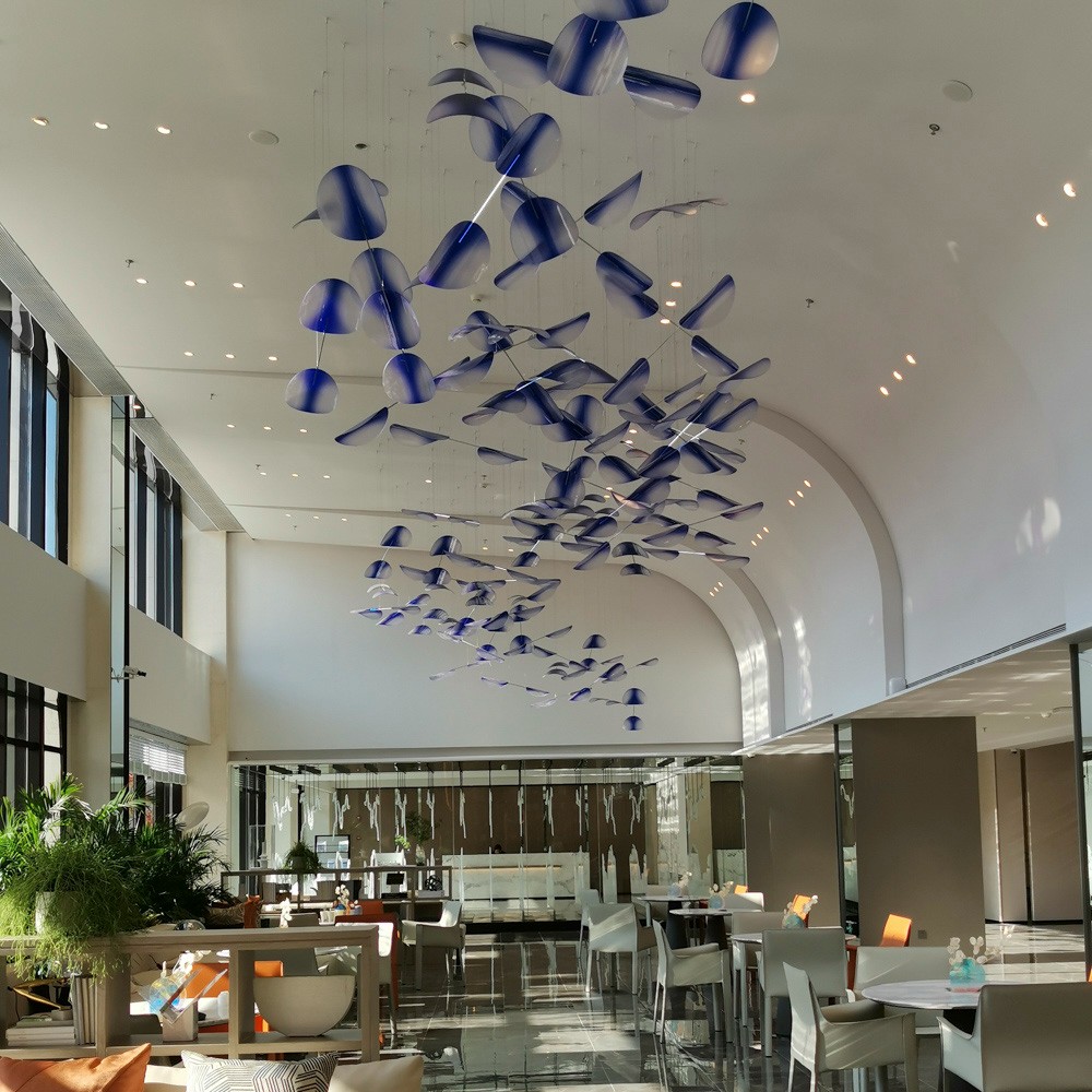 High-end large crystal chandelier High-end large crystal chandelier