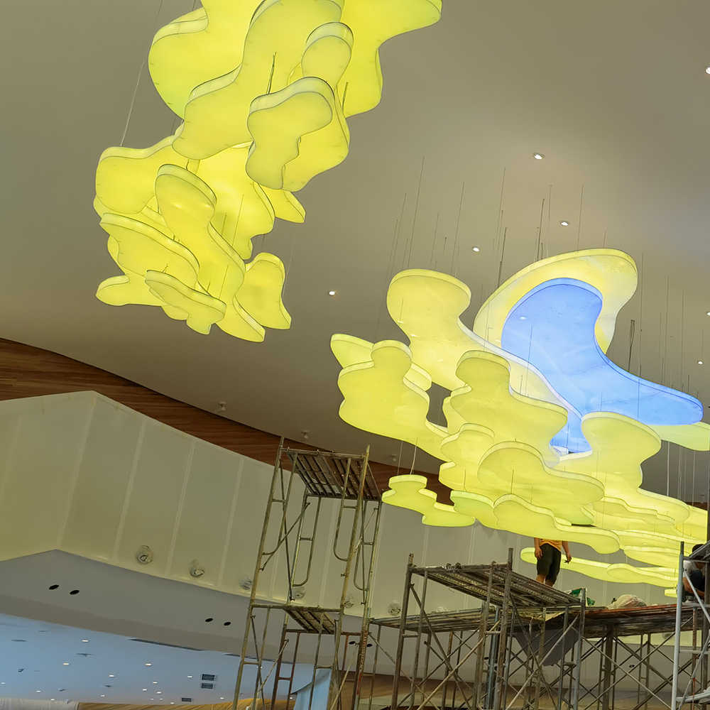 Chandeliers are designed by Chinese luxury designers Chandeliers are designed by Chinese luxury designers