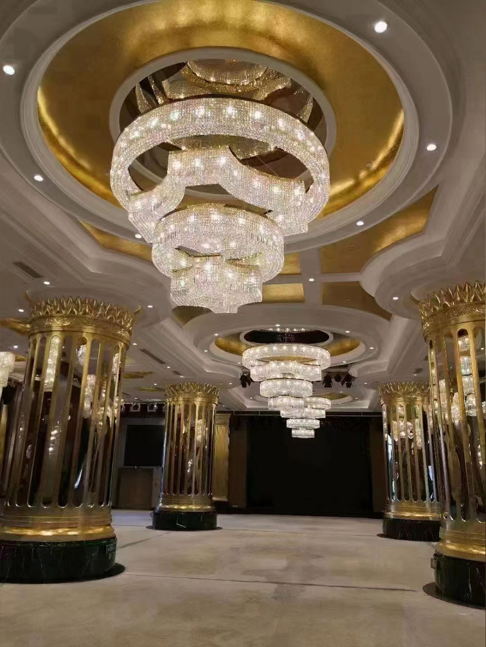 chandeliers ceiling lights