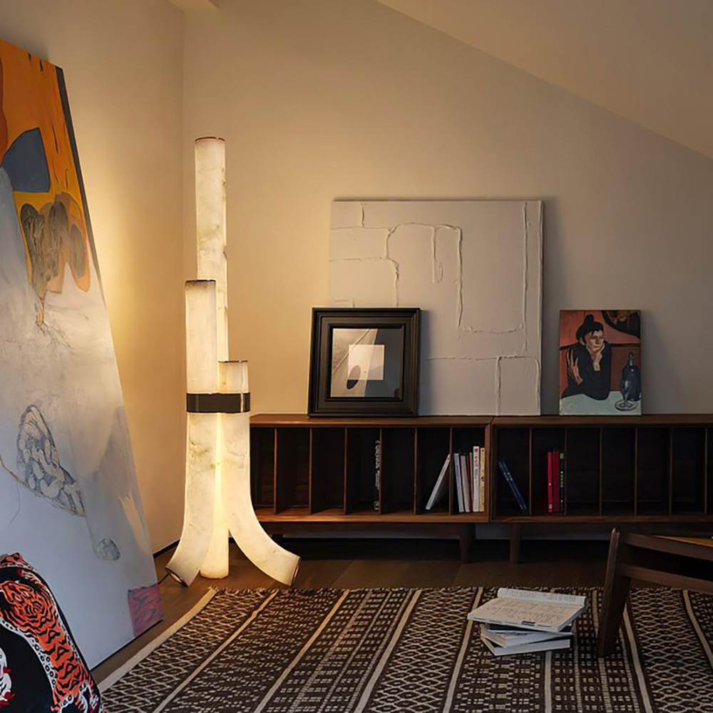 High-end floor lamp