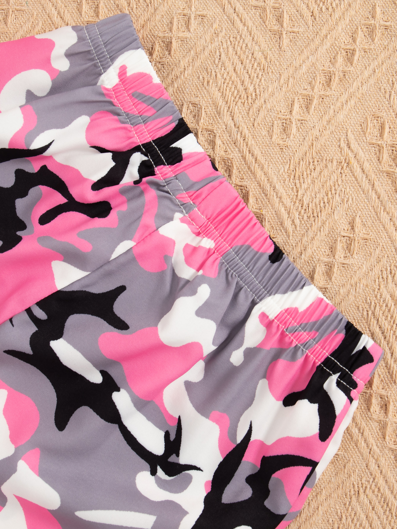 Girl's Summer Outfits Pink Tank Top and Camouflage Crew Pants Sets