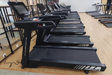 Title: How to Use a Treadmill - Correct Usage and Diagrams