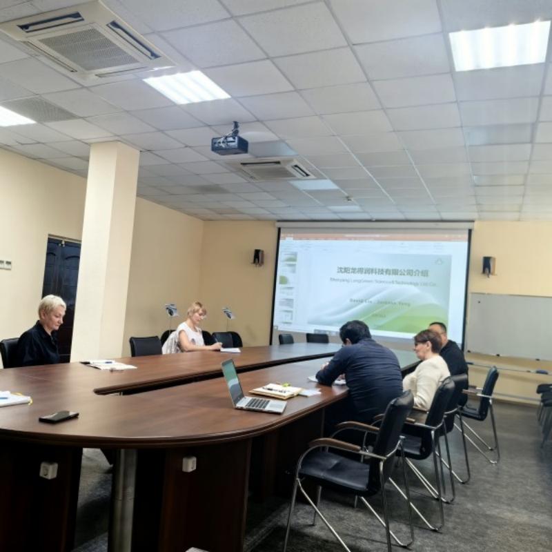 Technical exchange between Shenyang Long Green and KAMA Tire Company in Russia