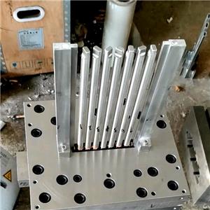 extrusion mould for WPC decking / extrusion die for wood plastic flooring / plastic extrusion mold for outdoor decking