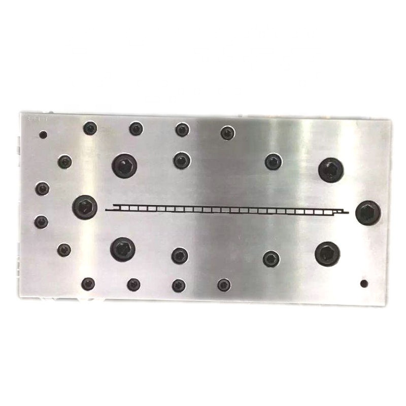 PVC foamed ceiling mold