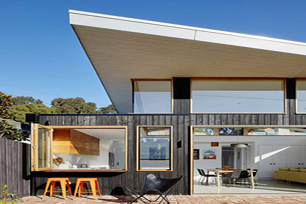 Flip casement window Flip casement window