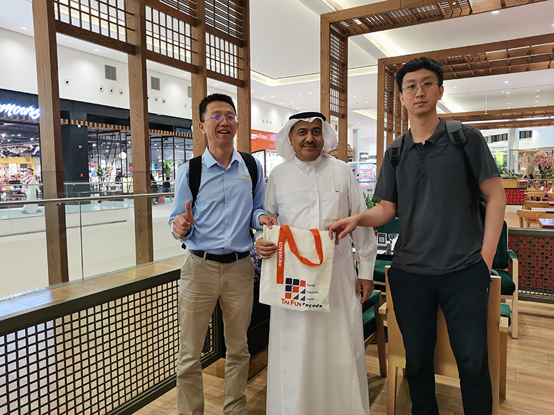 Etaifeng Visited Clients in Saudi Arabia