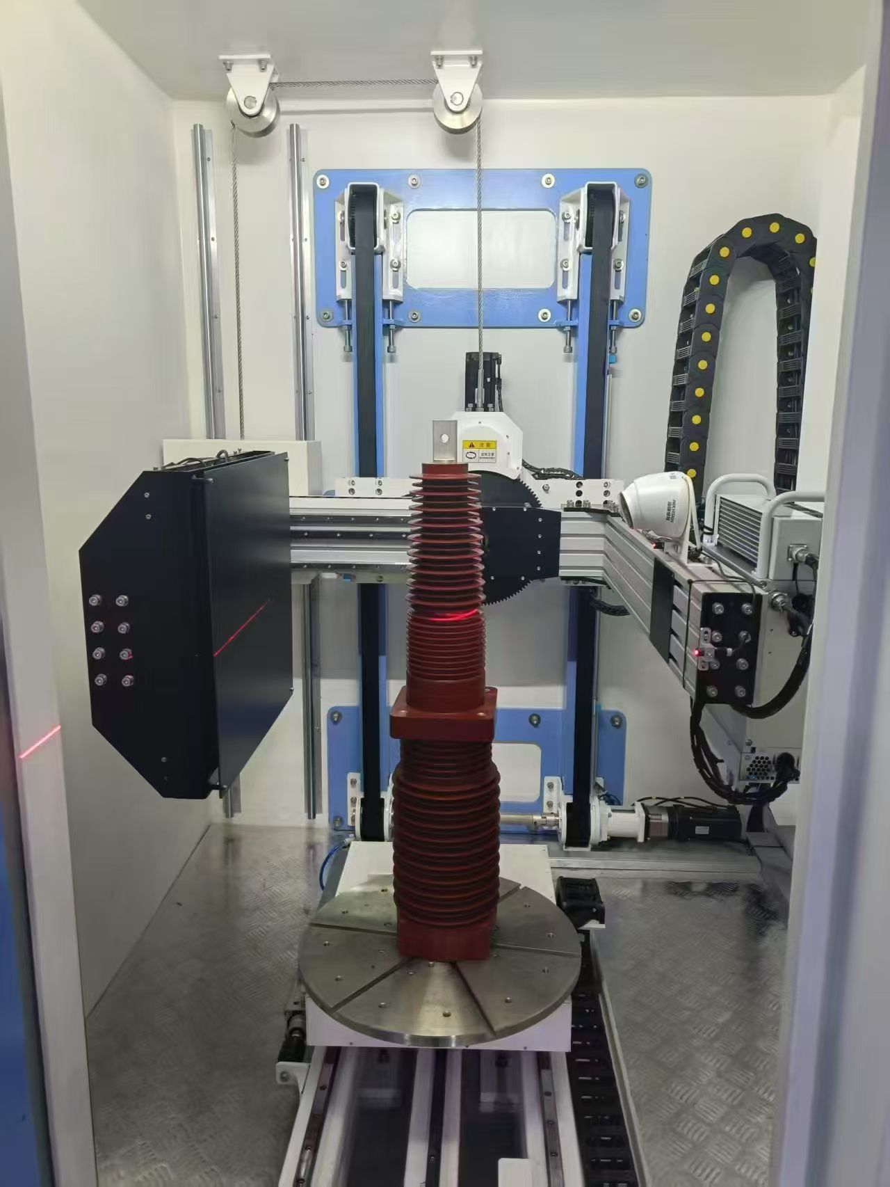 Epoxy resin insulator