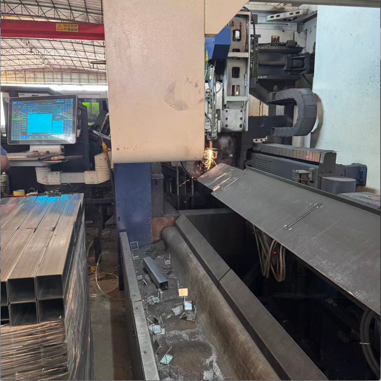 Sheet Metal Processing Factory