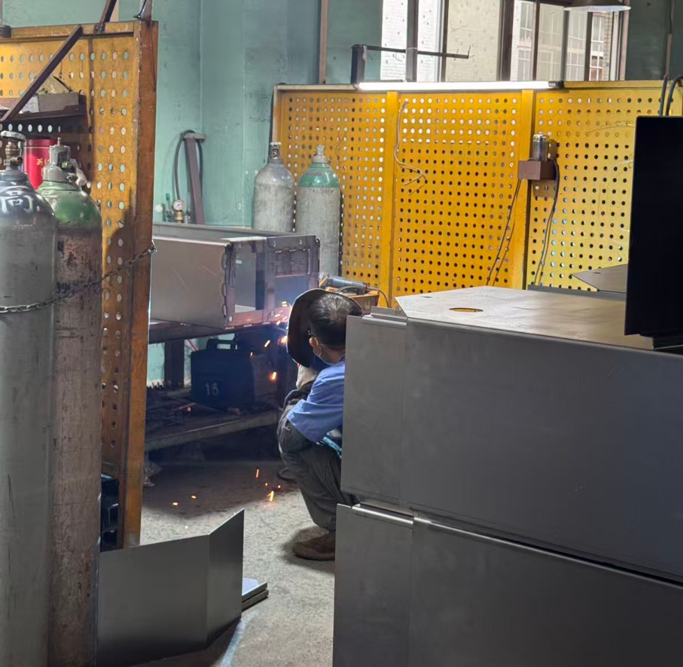 Sheet Metal Processing Factory