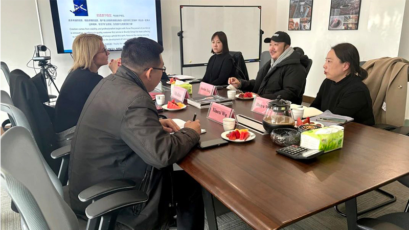 Australian Consul General visits Shunda Heavy Mining Group