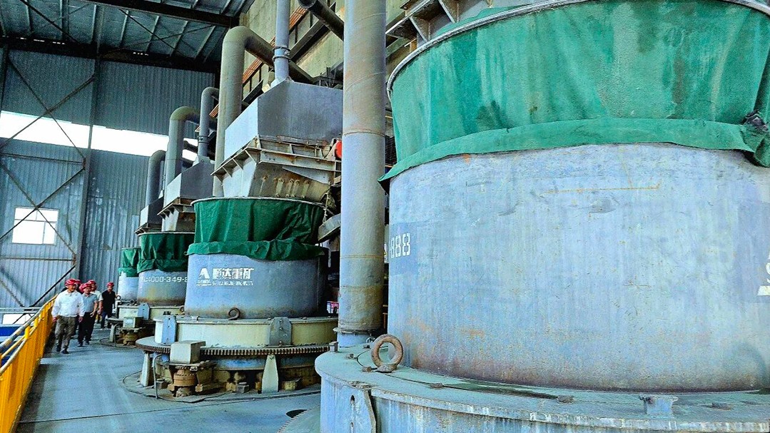 Rotary crusher Rotary crusher