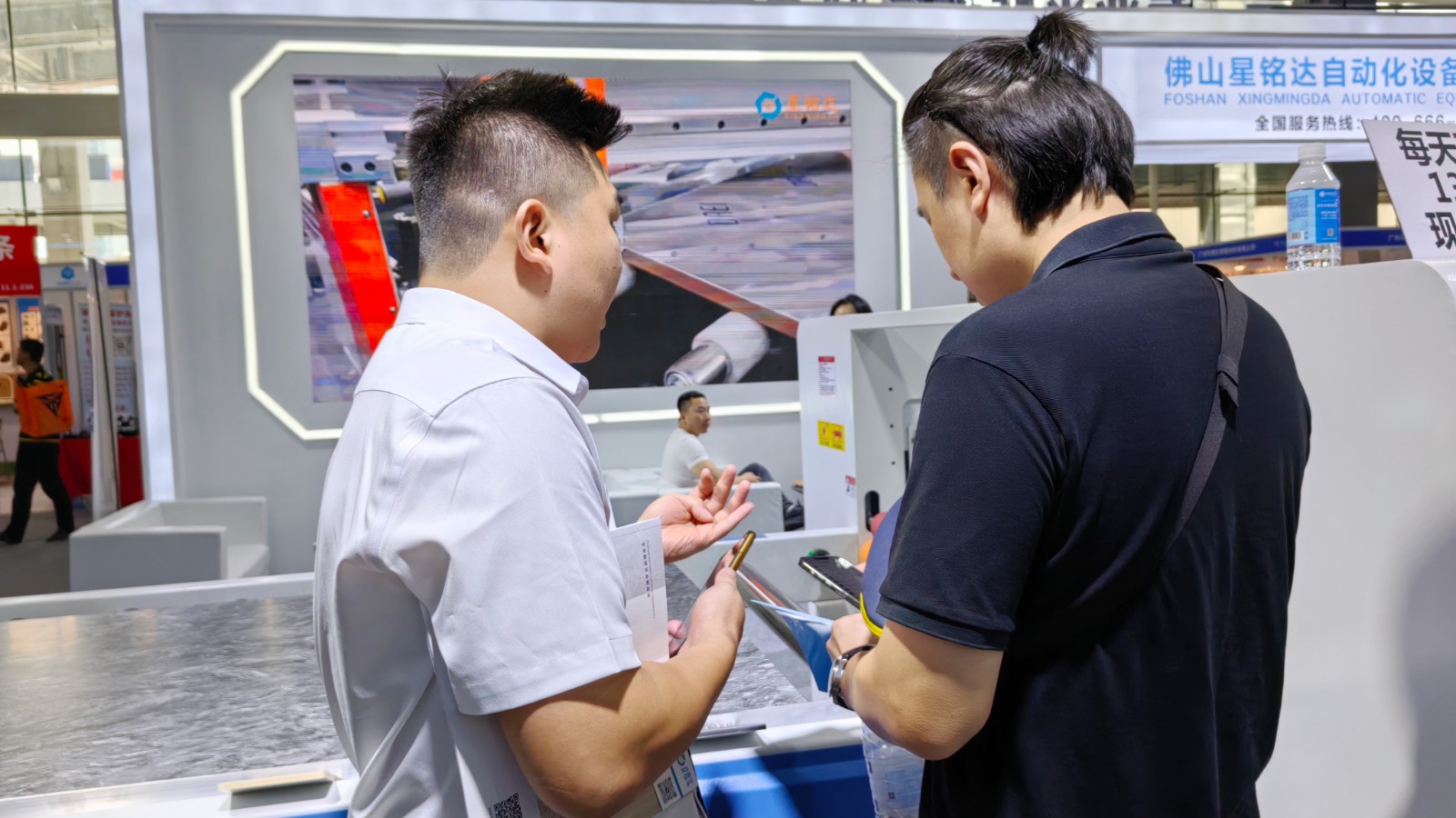 PUR Wrapping Machine
