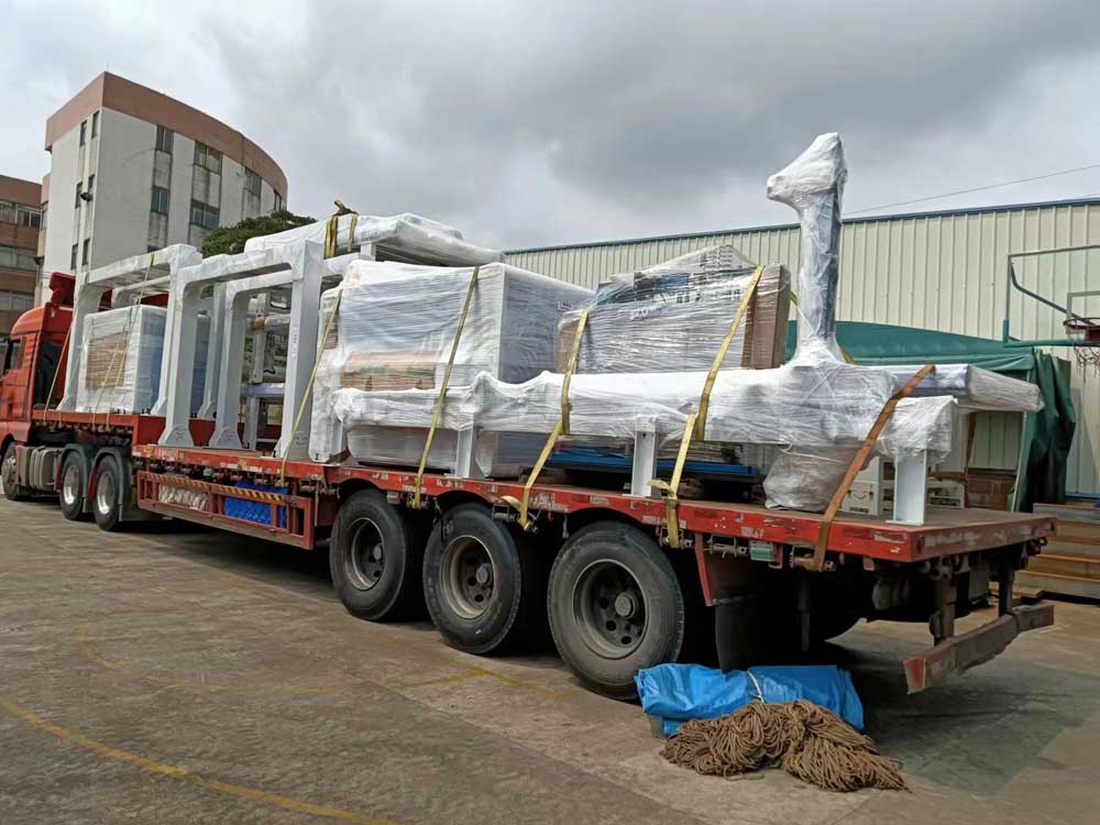 Equipment shipment and loading