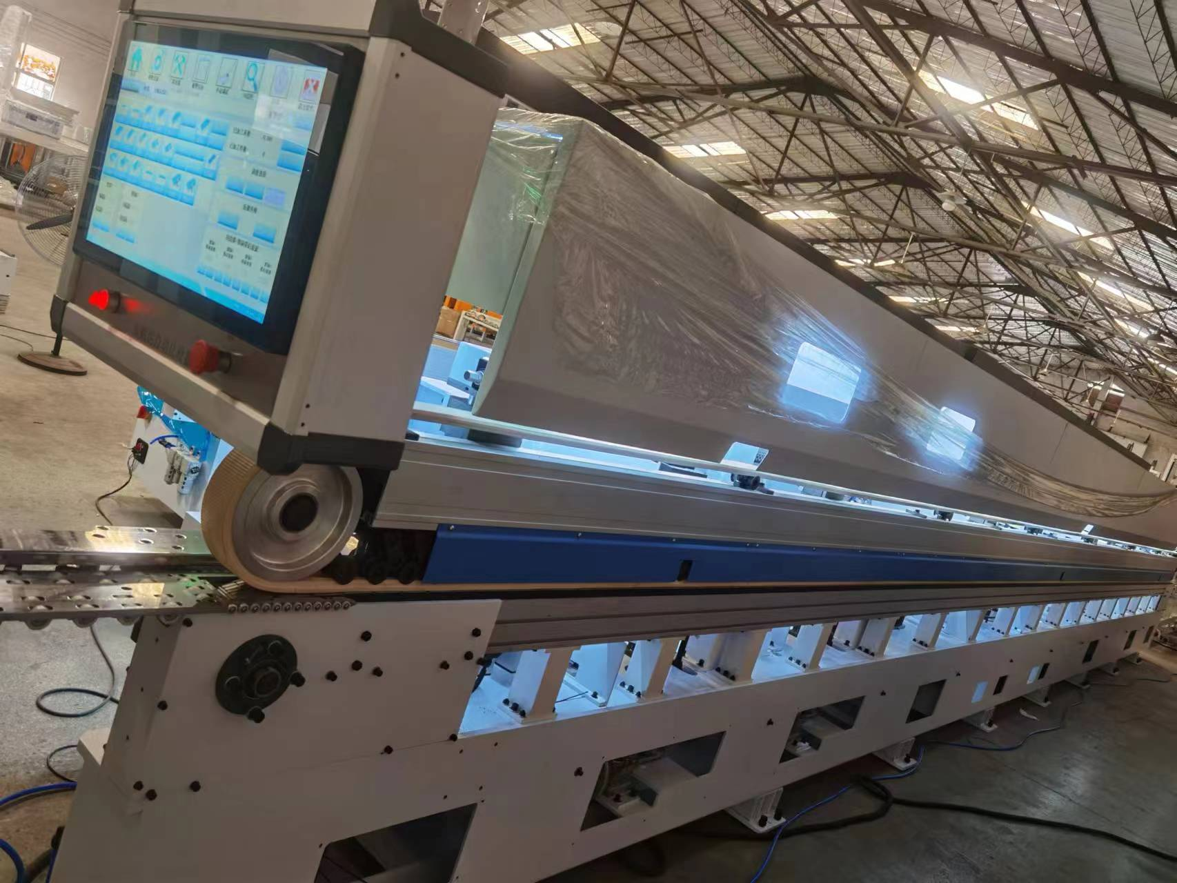 PUR EDGE banding machine