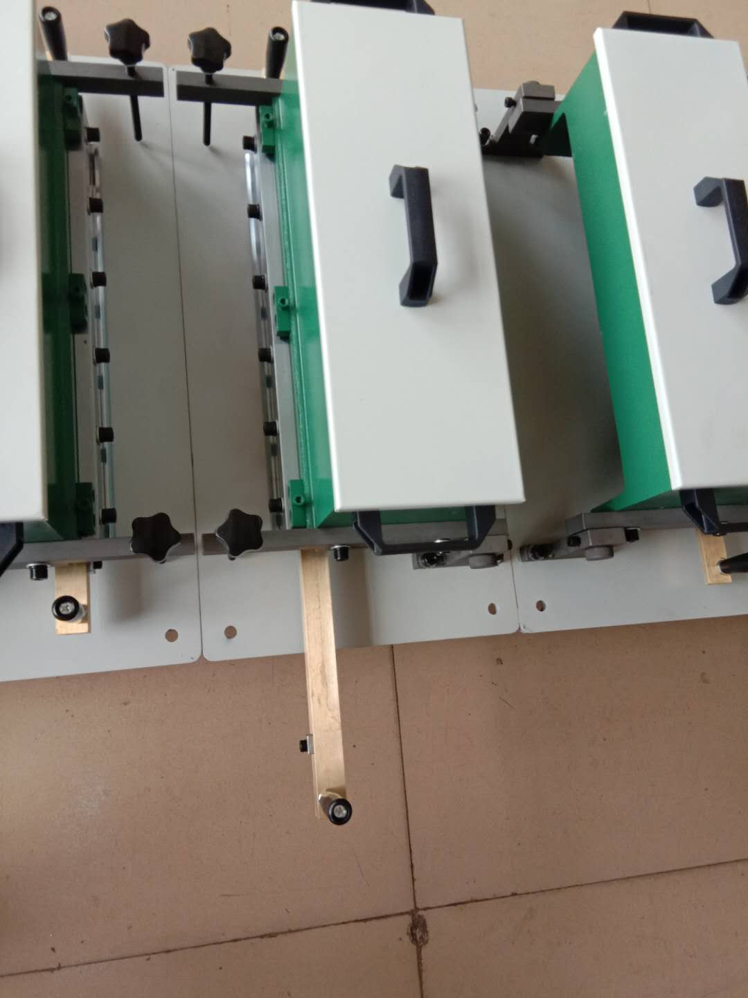 cold glue wrapping machine