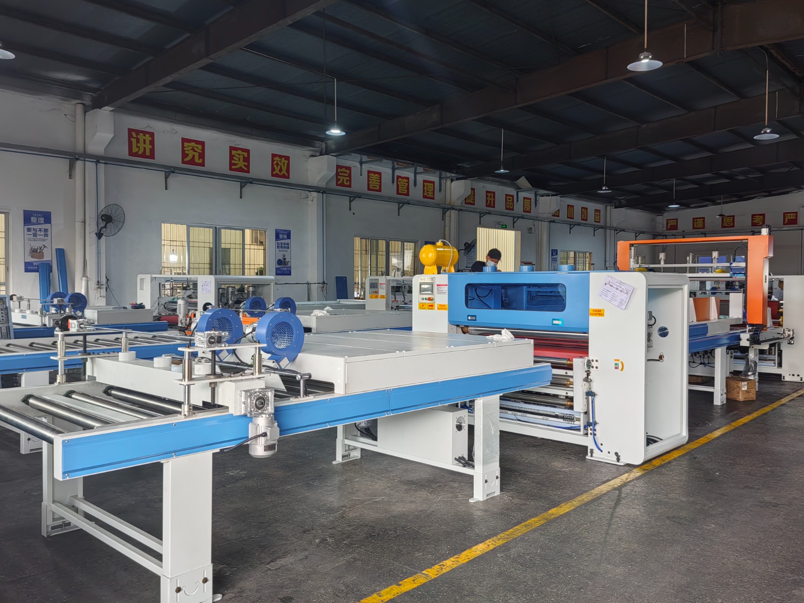 With this high-efficiency wrapping machine, no one can claim high costs anymore!