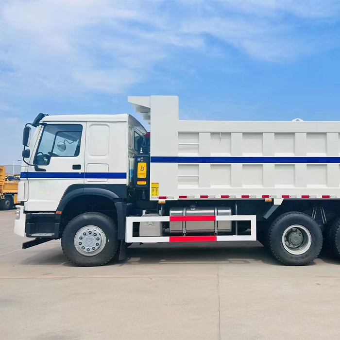 Dump truck HOWO 6*4 for sale