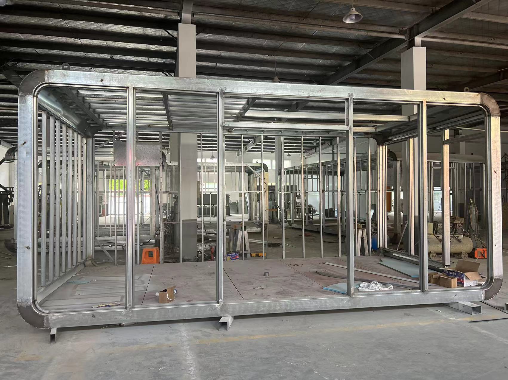 The customization process of the space capsule house