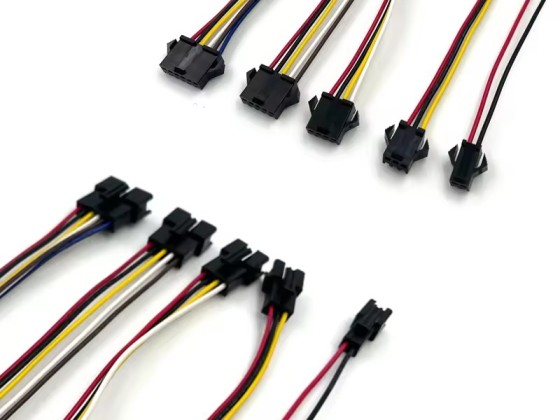 定制 JST 线对板连接器母头外壳线束