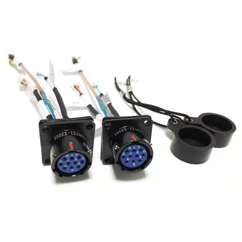 مجموعة أسلاك توصيل السيارات المخصصة مع الموصلات